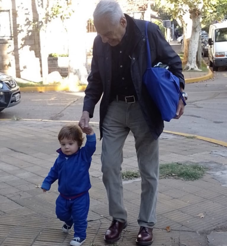 Así está hoy Emilio, el hijo de Estefanía Pasquini y Alberto Cormillot: "Vamos de la mano"