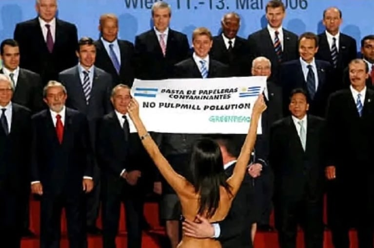 Así está hoy Evangelina Carrozzo: de protestar frente a presidentes en bikini a trabajar en una Municipalidad | Créditos: Instagram @evacarrozzo