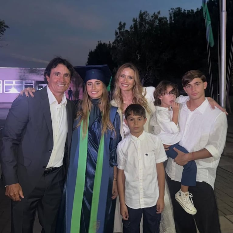 Así está hoy Francesca, la hija mayor de Sebastián Estevanez e Ivana Saccani | Créditos: Instagram @ivanasaccani