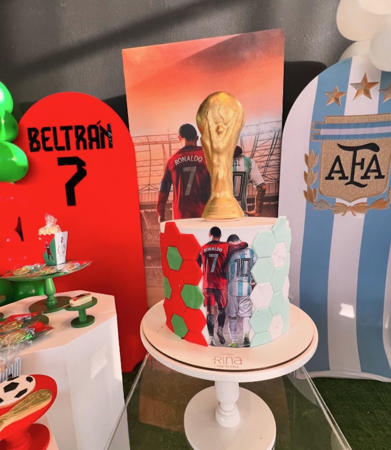 Así fue el cumple de Beltrán, el hijo de Sabrina Garciarena y Germán Paoloski, inspirado en la Selección