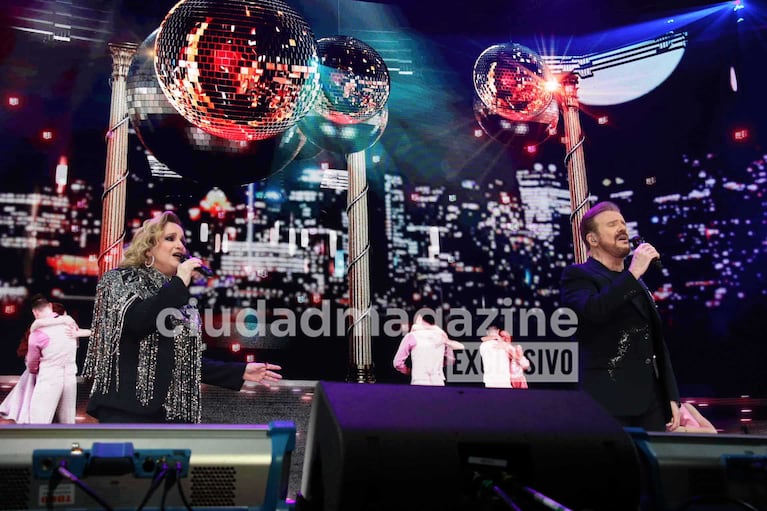 Así fue el regreso de Pimpinela a los escenarios (Foto: Movilpress)