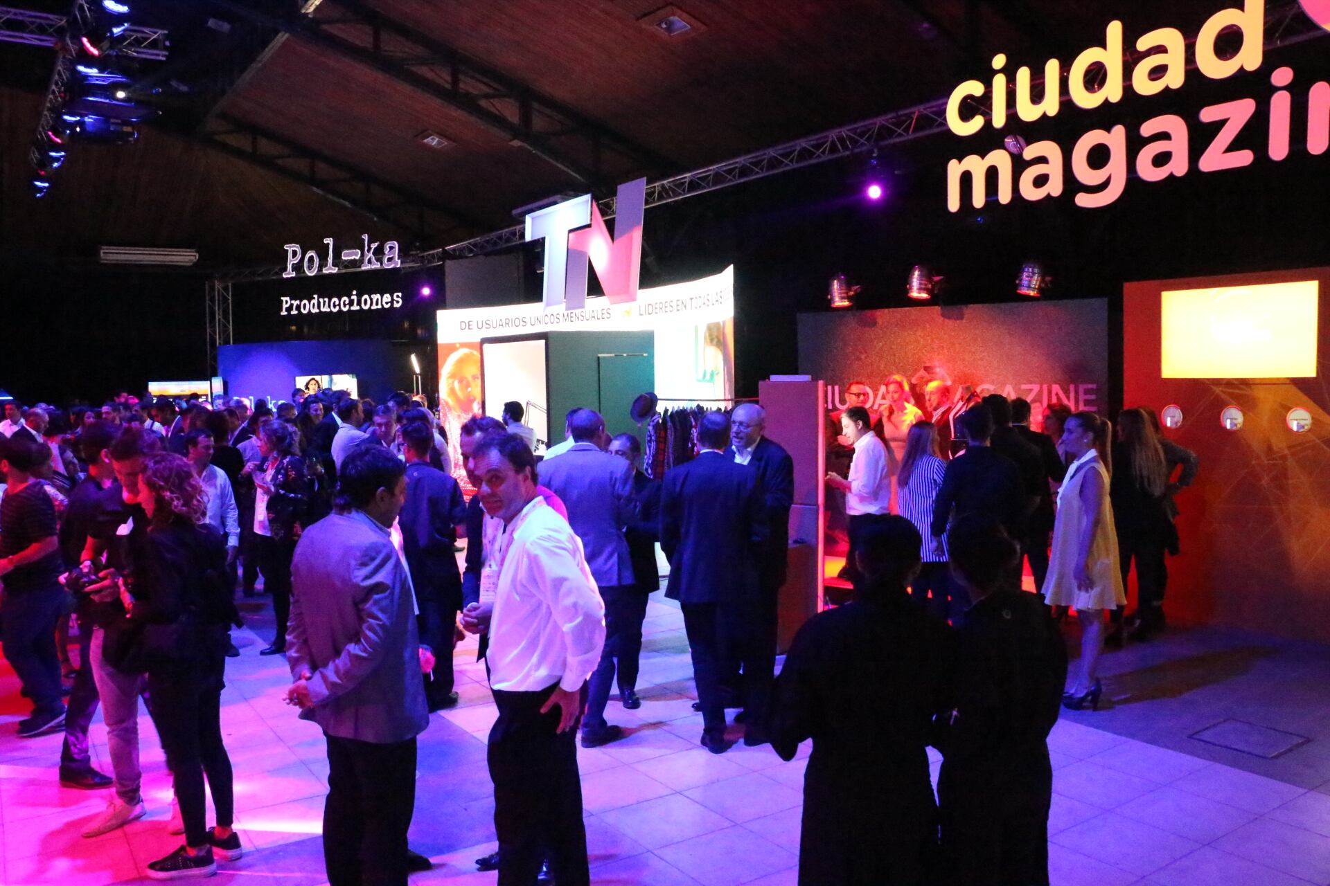 Así fue la gran noche de Artear en la presentación de sus contenidos audiovisuales y su propuesta comercial . (Foto: Movilpress)