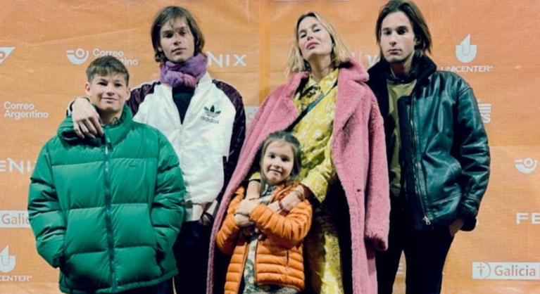 Así luce Indra, la hija de 10 años de Dolores Barreiro y Matías Camisani | Créditos: Instagram @dolibar