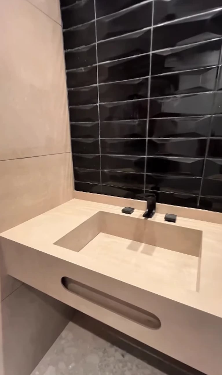 Así quedó la casa de Nacho Otero: pasó de un antiguo 5 ambientes a una propiedad moderna y funcional | Créditos: Instagram @otero_nacho