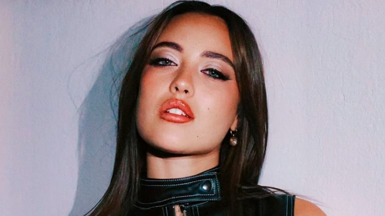 Así reaccionó Flor Regidor a sus fotos virales con futbolistas de Independiente en un yate.