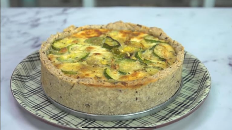 Así se preara muy fácil una tarta de zapallitos. Foto: Cucinare.TV.