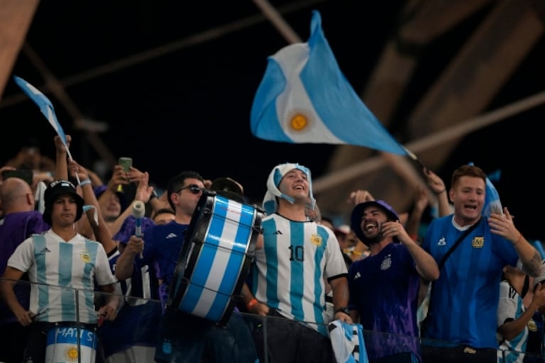 Así vivió la hinchada argentina el triunfo ante Polonia por el Mundial Qatar 2022