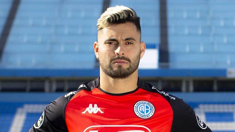 Atraparon a un futbolista argentino rompiendo la cuarentena y con cocaína en su auto