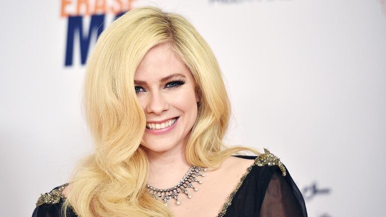 Avril Lavigne ahora se mueve en la alta sociedad