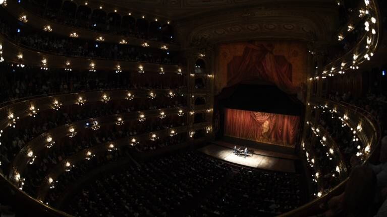 Axel y Los Palmeras, juntos en un show en el Teatro Colón