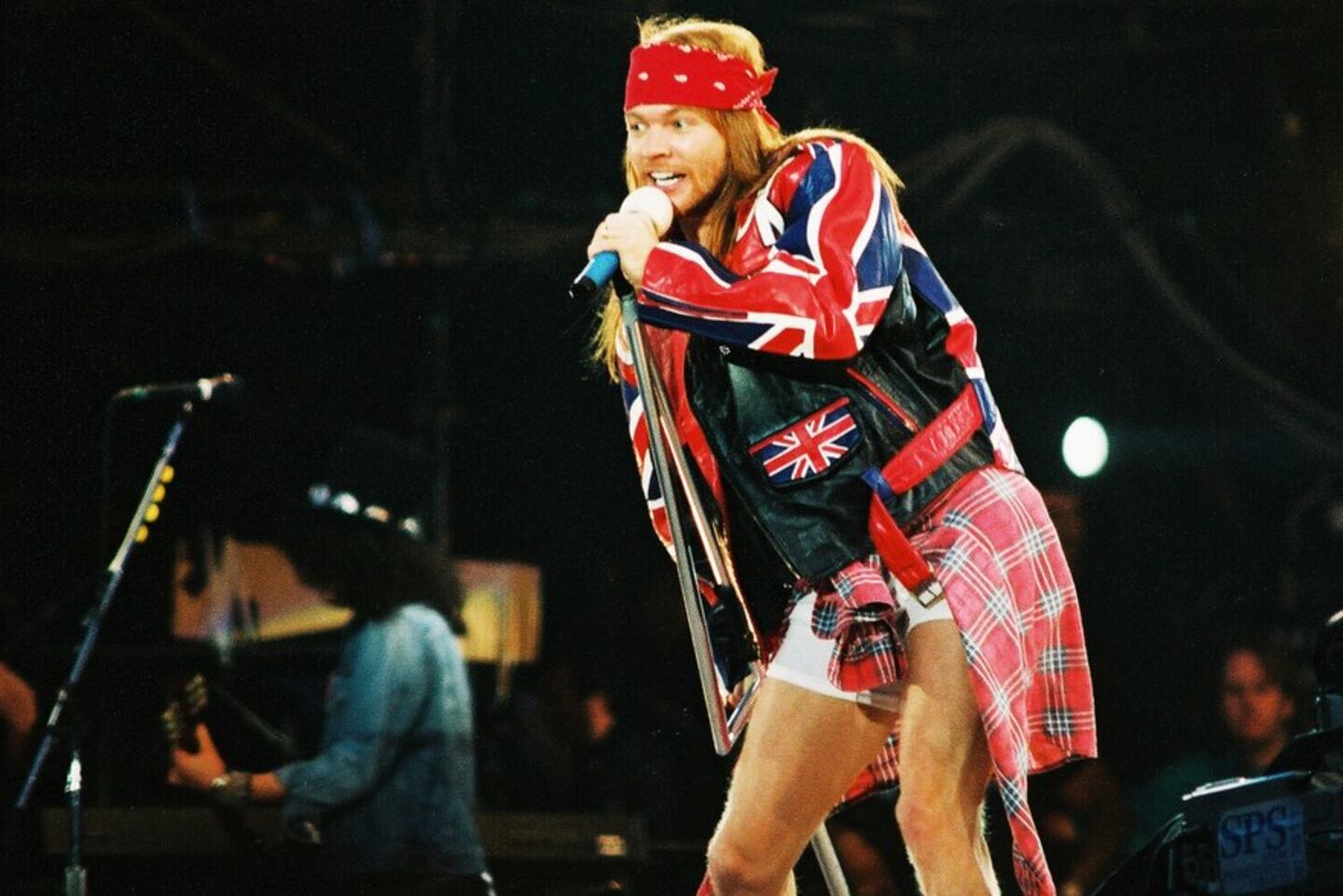  Axl Rose: cosas que deberías conocer sobre su vida y carrera