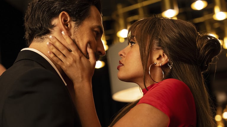 AXN estrena Wild Cards, la nueva serie policial con Giacomo Gianniotti y Vanessa Morgan