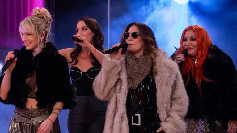Bandana volvió a Popstars después de 25 años y sorprendió a las participantes. Crédito: Captura
