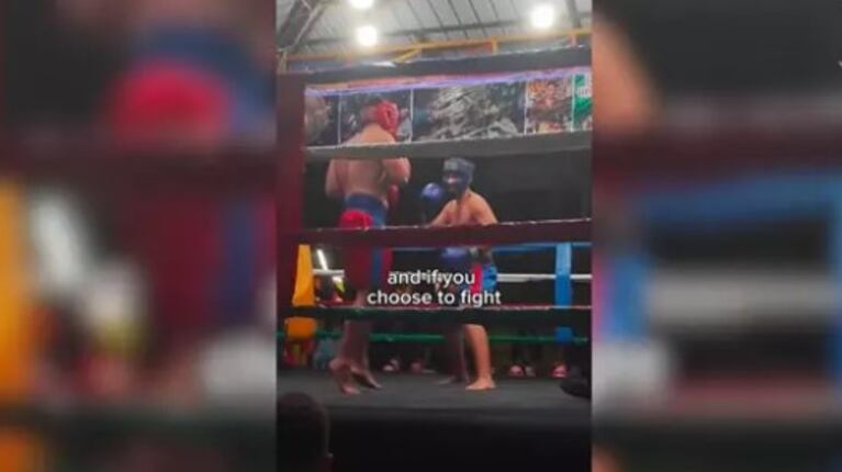 ¿Bar o ring de boxeo?