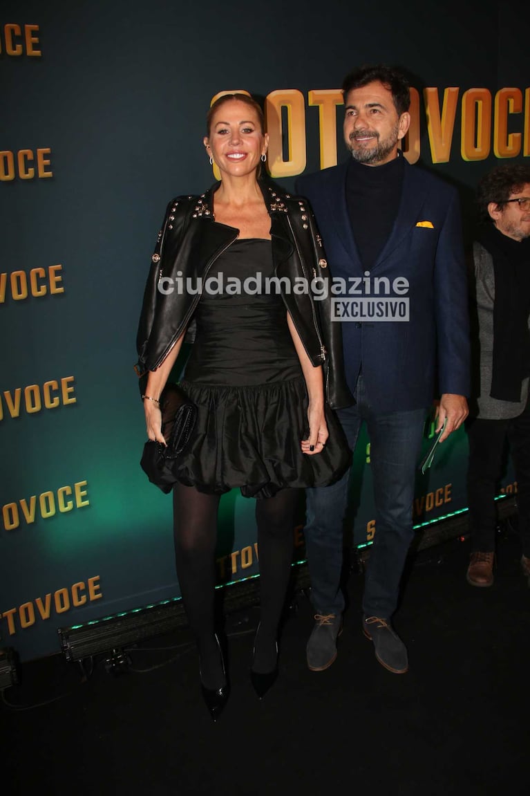 Barbie Simons y su pareja (Foto: Movilpress)