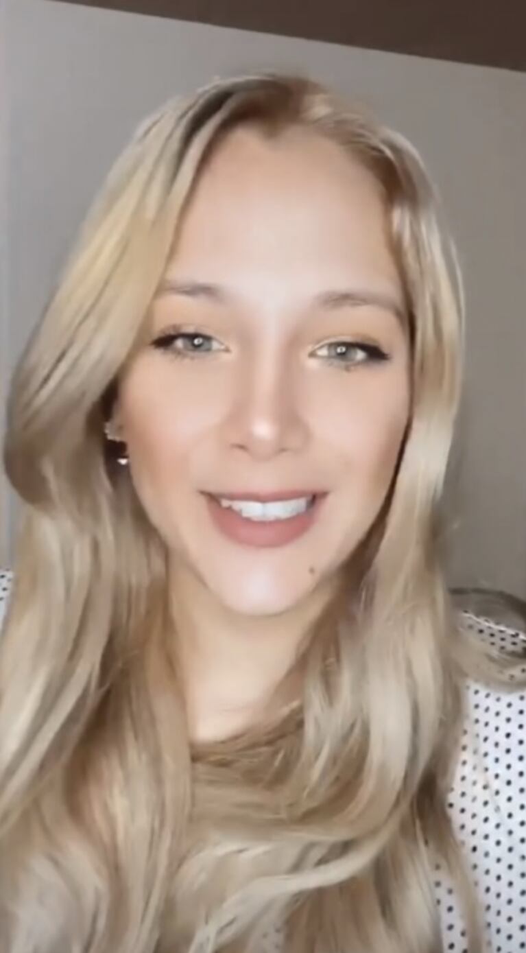 Barbie Vélez ahora es completamente rubia y se mostró feliz por su radical cambio: "Estoy orgullosa de mí misma"