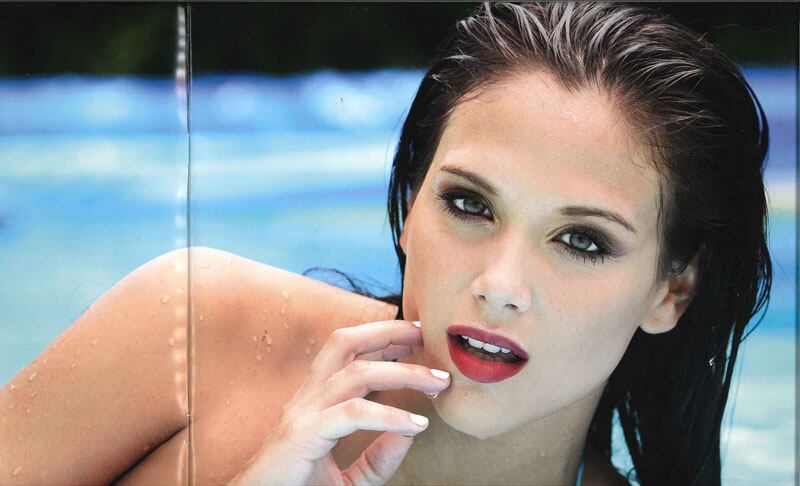 Barbie Vélez, Melina Lezcano e Ivana Nadal en el calendario de revista Caras. (Foto: Caras)
