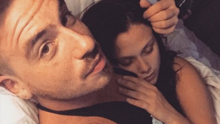Barbie Vélez y Fede Bal, íntimos: espiá sus románticas selfies desde la cama 