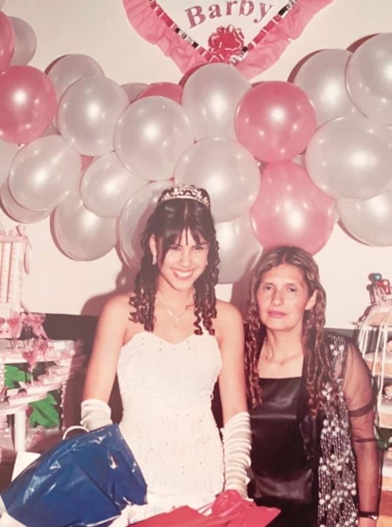 Barby Franco compartió fotos de su infancia en la Villa 21 y el álbum de sus 15: "¡Era feliz donde vivía!"