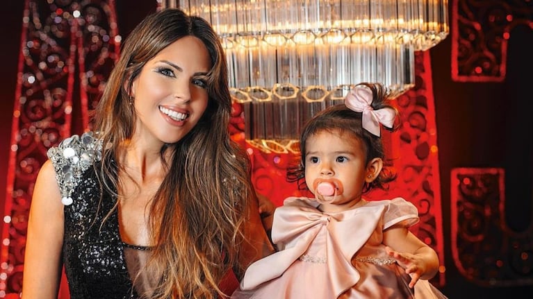 Barby Franco y su hija Sarah Burlando deslumbraron vestidas de princesas