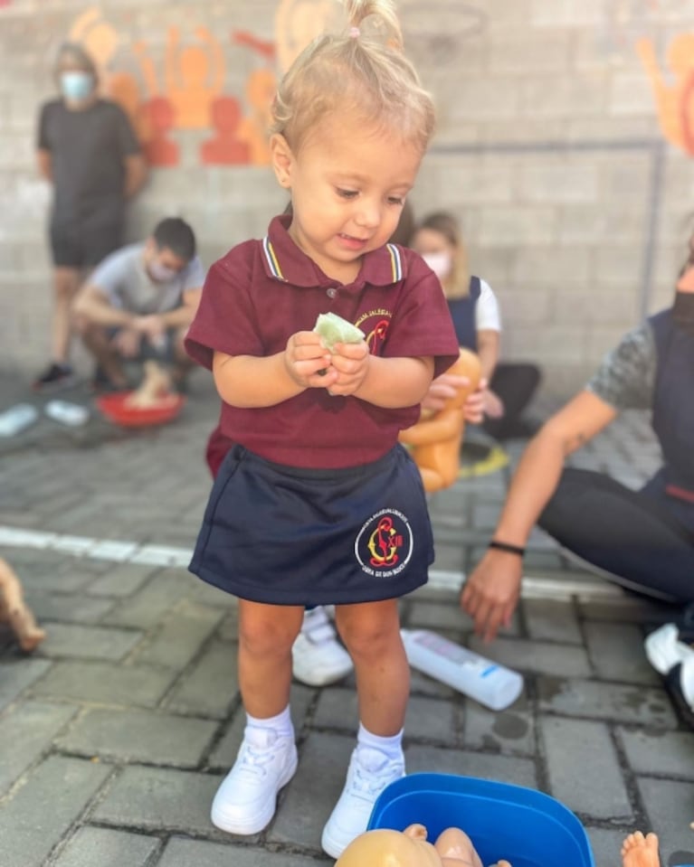 Barby Silenzi estalló tras compartir fotos del primer día de jardín de Abril, su hija: "Gente mala e ignorante"