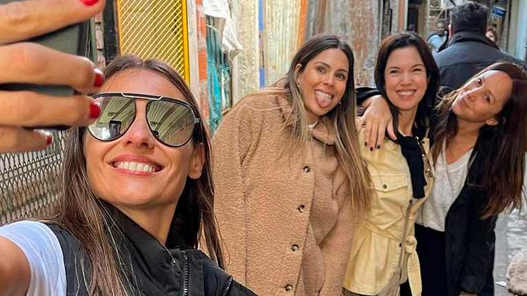 Barby y Pampita visitaron el Barrio 21-24 de Barracas
