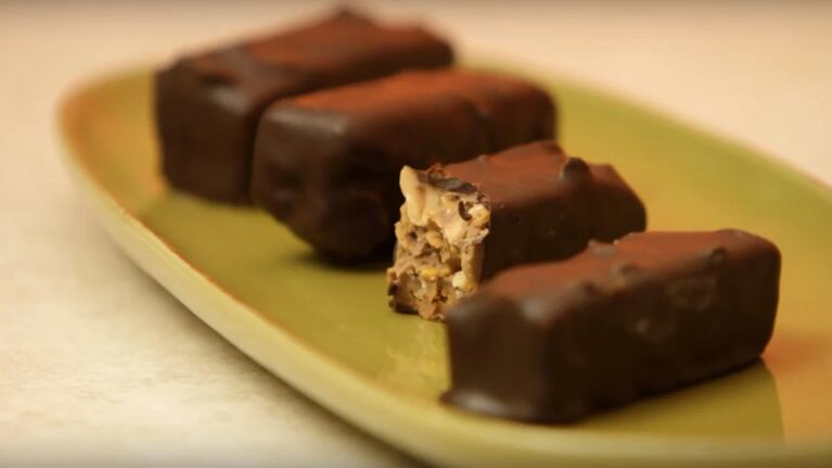 Barritas de maní con chocolate: la receta ideal para vos si amas lo dulce