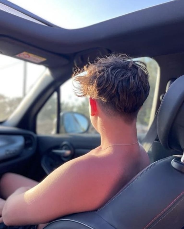Bautista Vicuña posteó las fotos más cancheras posando en Ibiza