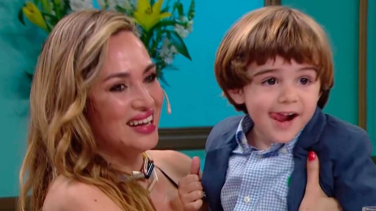 Belén Francese le presentó su hijo a Mirtha Legrand (Foto: eltrece)