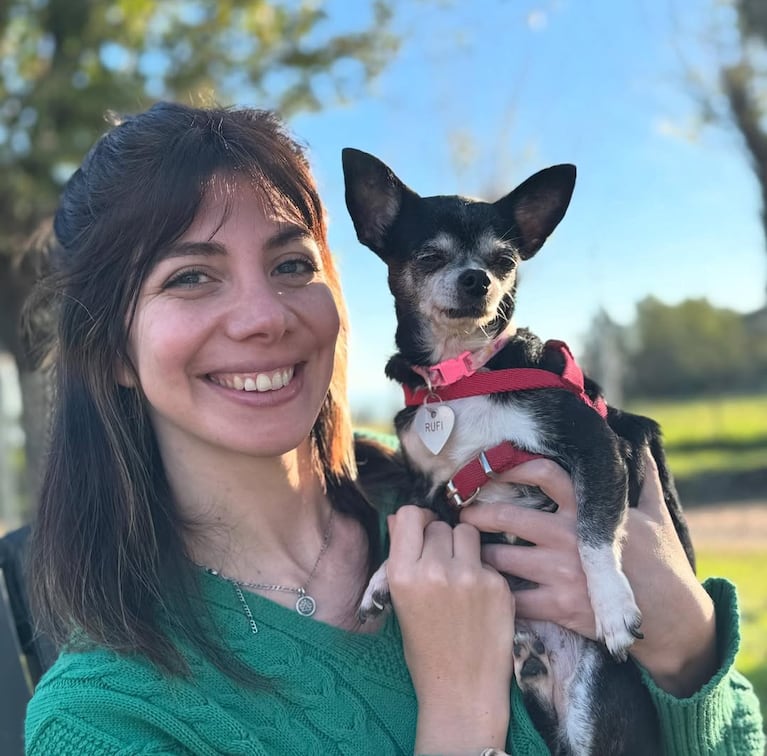 Belén, la novia de Gustavo Méndez con Rufi. (Foto: @mecomprendezmendez)
