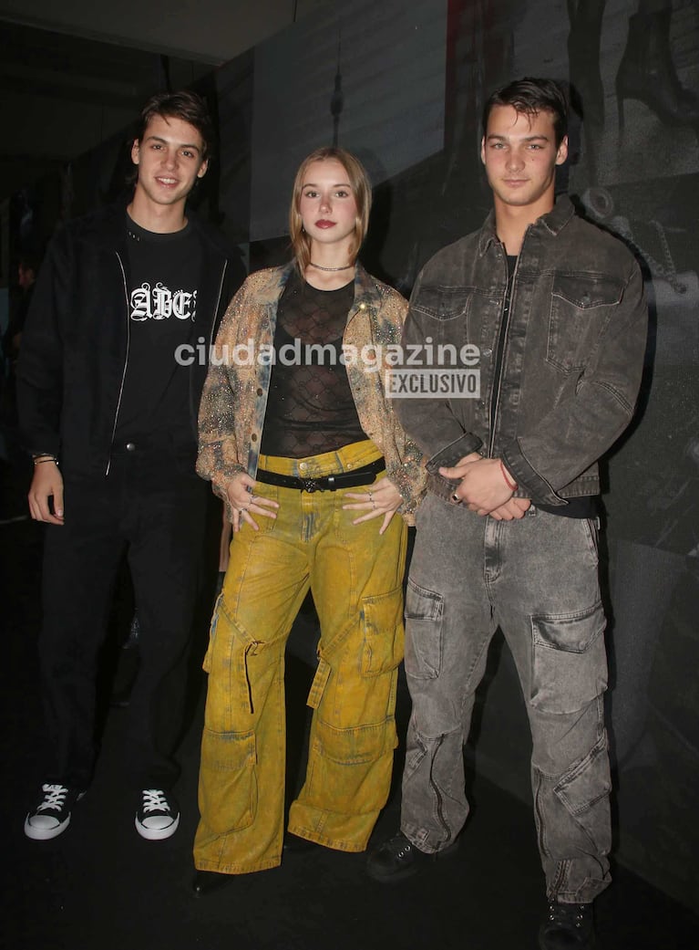 Benicio, Taína y Tiziano Gravier, los hijos de Valeria Mazza (Foto: Movilpress)