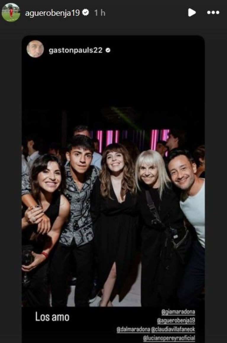 Benjamín Agüero subió una foto del cumpleaños de 15 de Muna Pauls