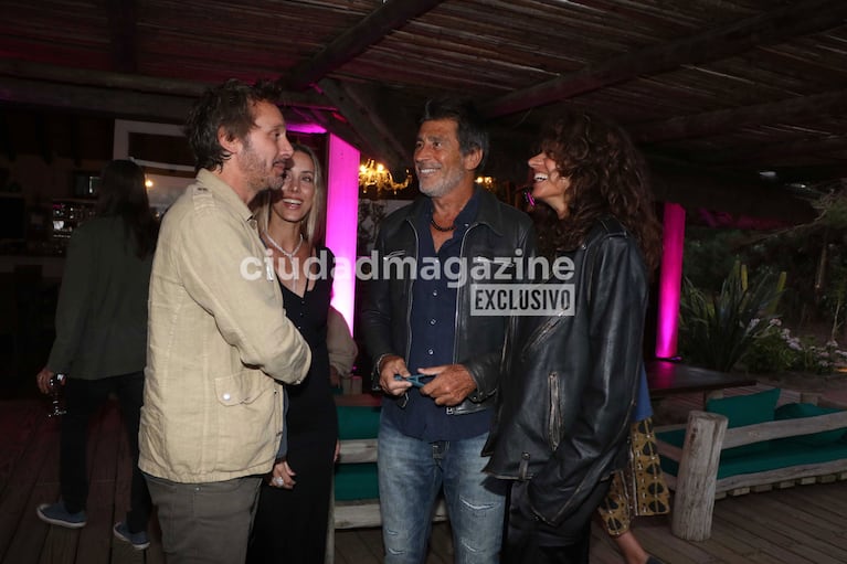 Benjamín Vicuña, Anita Espasandín, Nicolás Repetto y Florencia Raggi en la noche de verano de Punta del Este 2026 (Foto: RS Fotos).