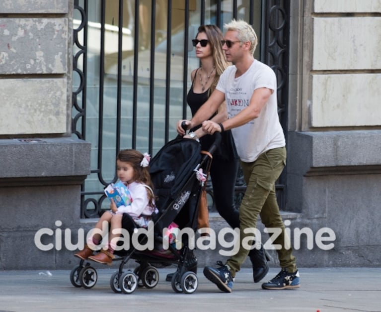 Benjamín Vicuña, China Suárez y Rufina: paseos en familia por las calles de Madrid