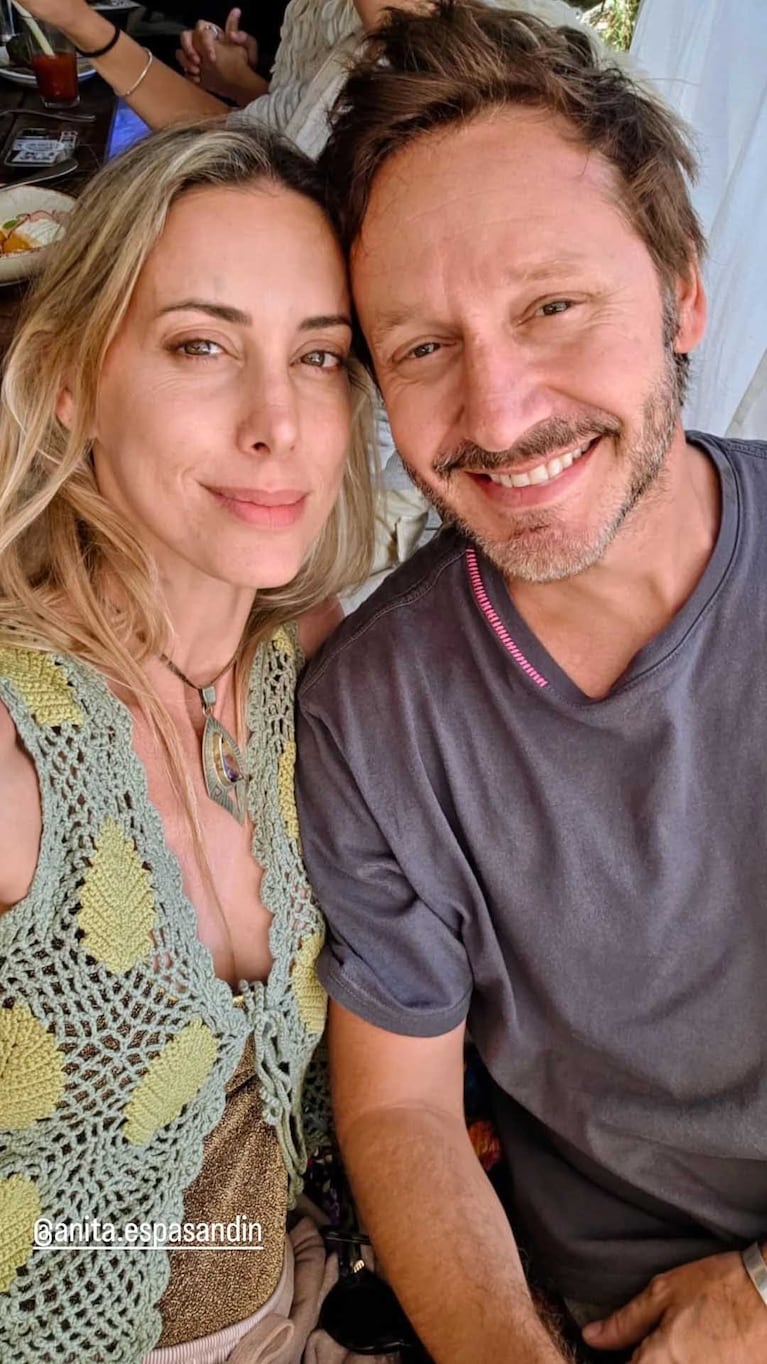 Benjamín Vicuña con Anita Espasandin Foto: Instagram @benjaminvicuna.ok