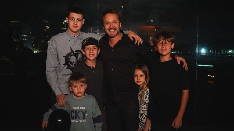Benjamín Vicuña en su cumpleaños junto a sus hijos: “El mejor regalo, recibir el amor”. Crédito: Instagram