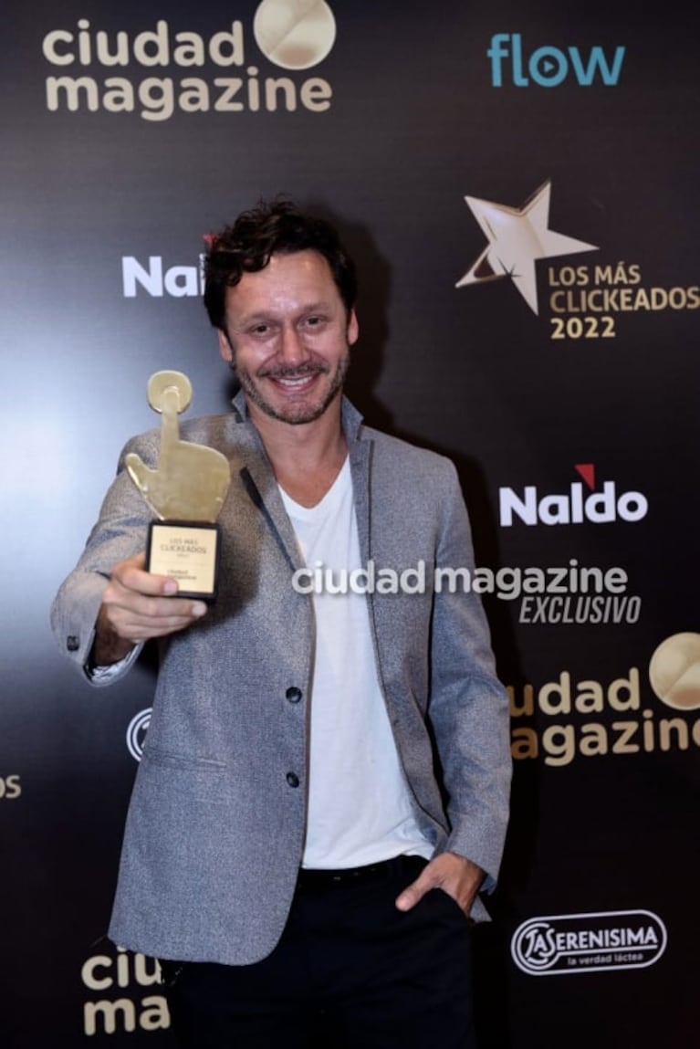 Benjamín Vicuña ganó el premio Los Más Clickeados de Oro 2022 y se emocionó: "Se lo dedico a mis hijos, que son el amor de mi vida"