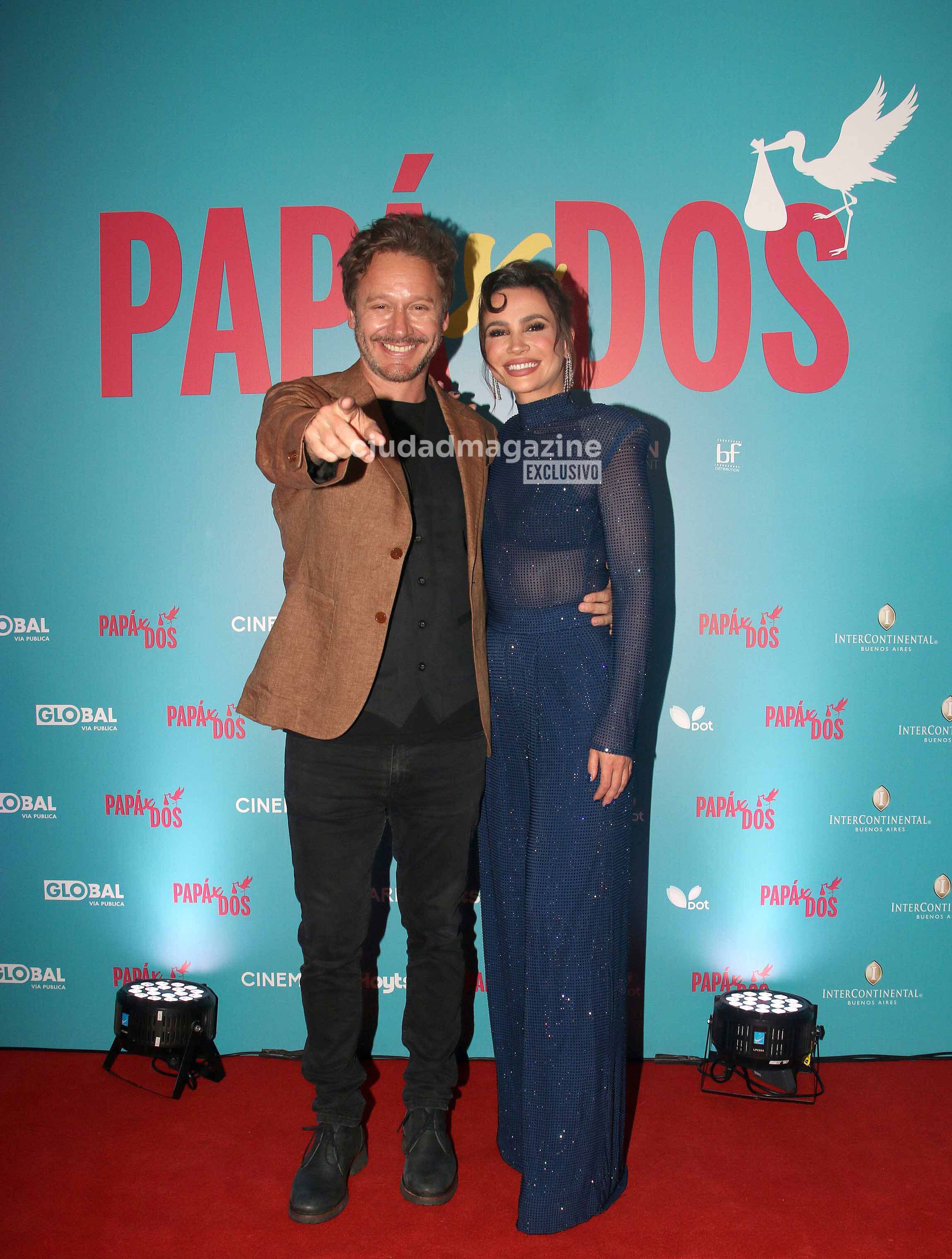 Benjamín Vicuña y Anita Espasandín en la avant premier de Papá x dos. (Foto: @Movilpress)