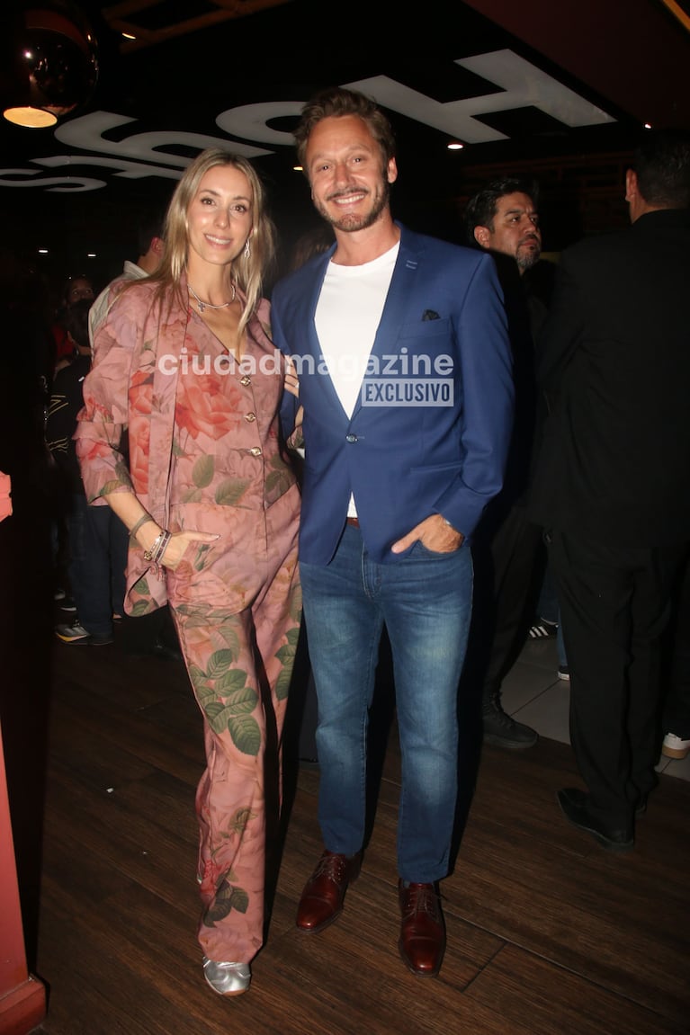 Benjamín Vicuña y Anita Espasandín en la presentación de la película El Mensaje en la Botella (Foto: Movilpress).