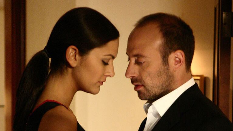 Bergüzar Korel Y Halit Ergenç volverán a enamorar en las tardes de El Trece. (Foto: Web)