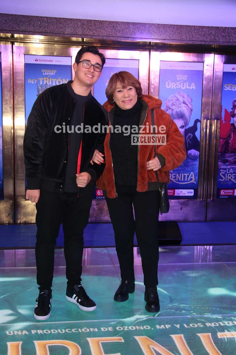 Betiana Blum y familia (Foto: Movilpress)