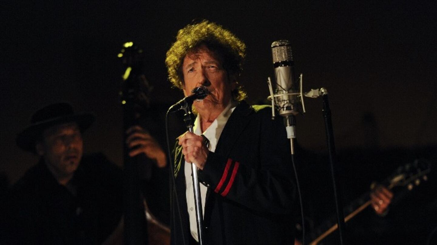 Bob Dylan revela que el miedo al antisemitismo dio origen a su nombre artístico. Foto: DPA.