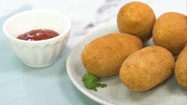 Bombas de papas rellenas. Foto: Cucinare.TV.