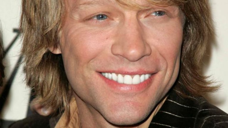 Bon Jovi se desgarró pero siguió su recital