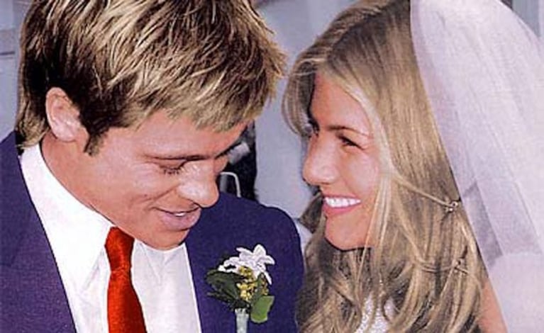 Brad Pitt y Jennifer Aniston en su boda, en 2000. (Foto: Web)
