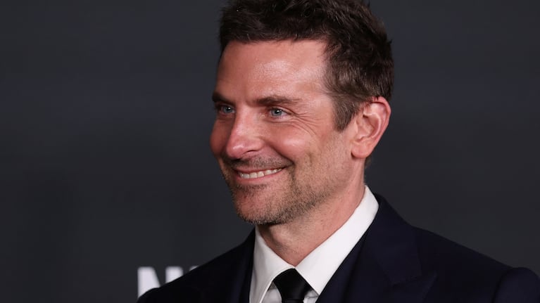 Bradley Cooper es el protagonista de la película Maestro. REUTERS/Mike Blake