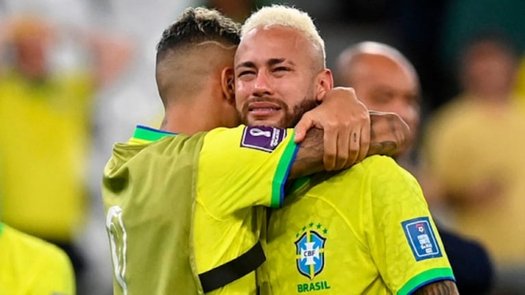 Brasil fue eliminado del mundial Qatar 2022: Neymar lloró desconsolado en la cancha 