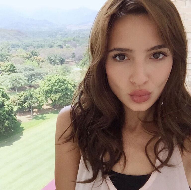 Brenda Asnicar, diosa versión 2015. (Foto: Instagram)