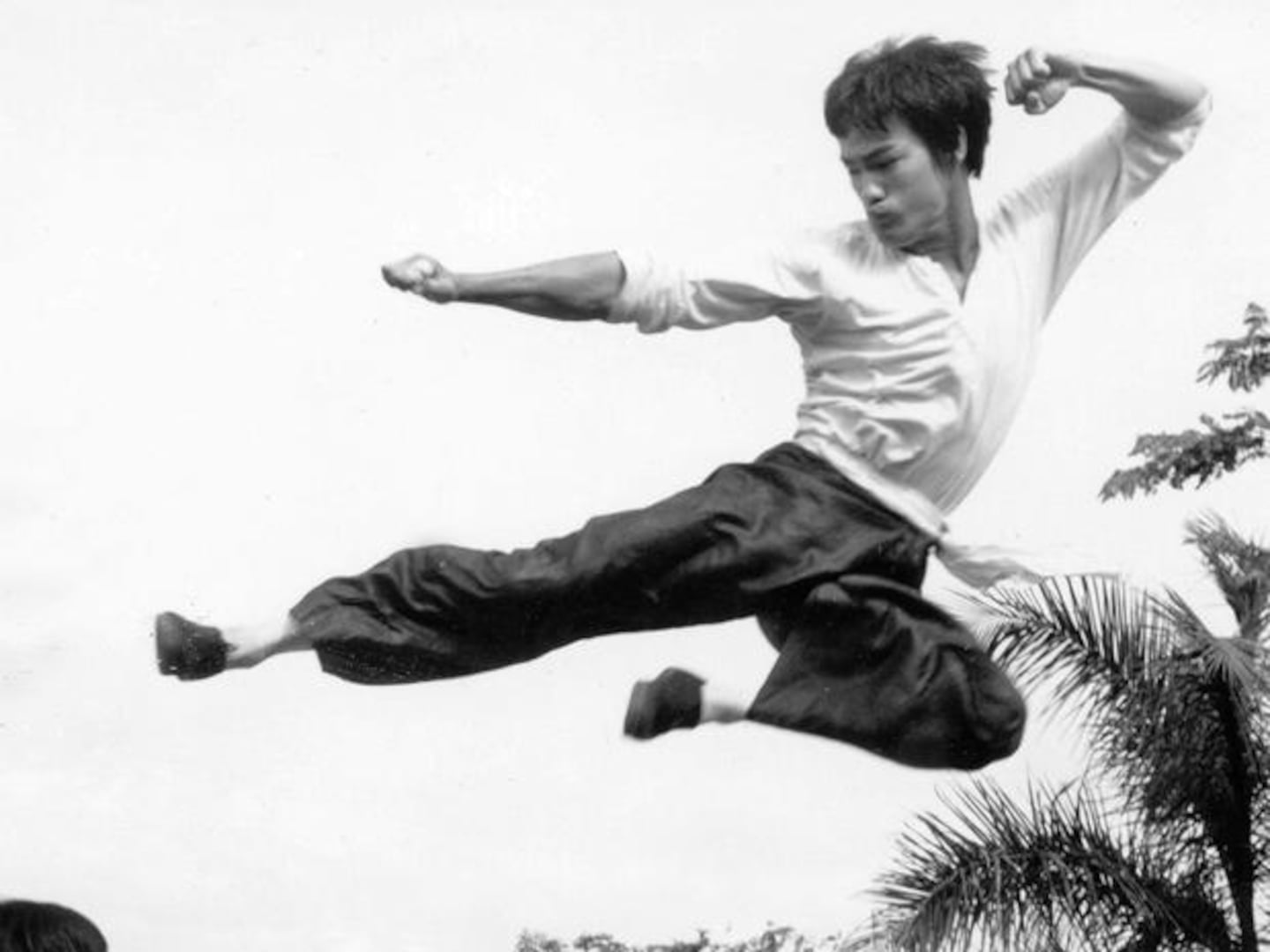 Bruce Lee daba clases de wing chun kung-fú en garajes abandonados
