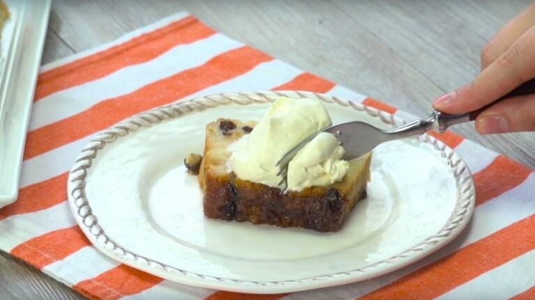 Budín de pan, una receta que nunca falla en las fiestas. Foto: Cucinare TV